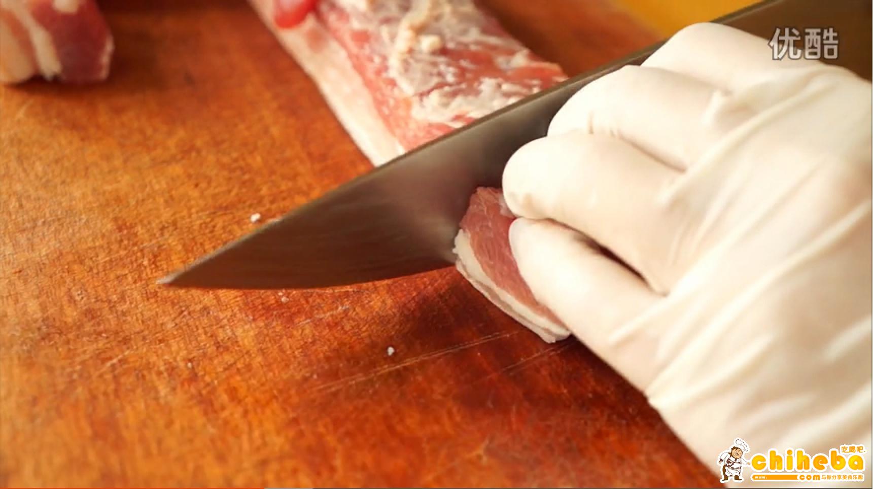 最美红烧肉和虎皮蛋【米二乔的七味厨房第8集】不但走胃还走心的炖肉的做法 步骤3
